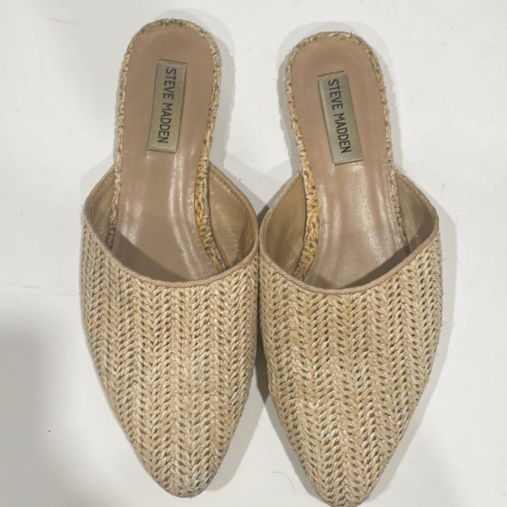 Steve Madden Tan Cream Mules